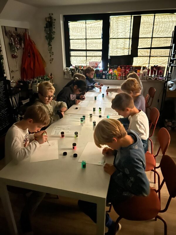 CréaKids 8-9 ans (P3 – P4) - ateliers réguliers 2025-2026 – Image 3